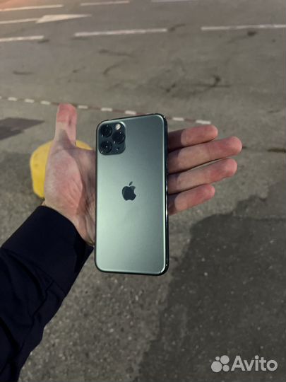iPhone 11 Pro, 64 ГБ