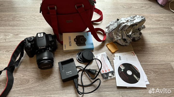 Продам фотоаппара Canon 650D