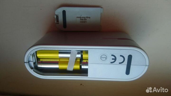 Степлер для бумаг на батарейках