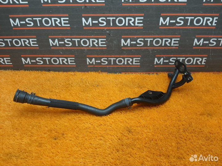 Патрубок системы охлаждения Volkswagen Passat B7