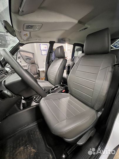 Автомобильные чехлы Chevrolet Niva