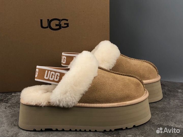 Угги женские Ugg Funkette Suede Platform Sand