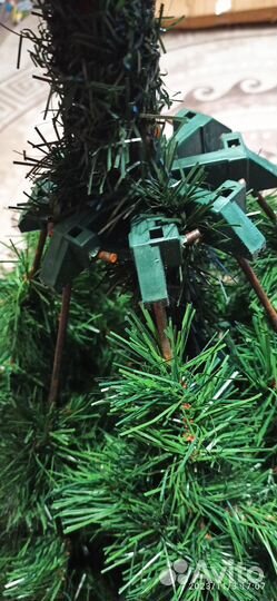 Елка искусственная 210 см