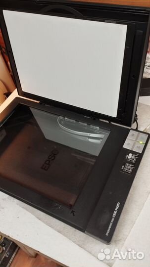Сканер epson perfection v300 photo с рамкой