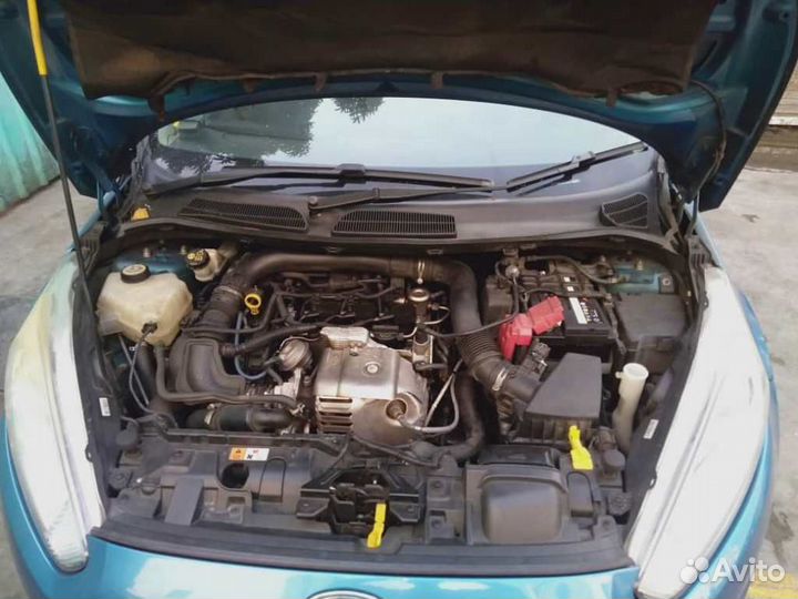 В разборе Ford Fiesta 2015г. рестайлинг, 1,0л
