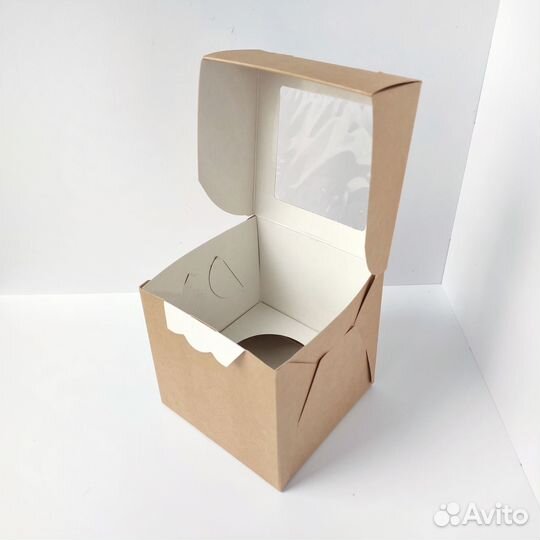 Коробка с окном 10х10х10 см