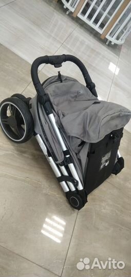 Прогулочная коляска carrello Pulse