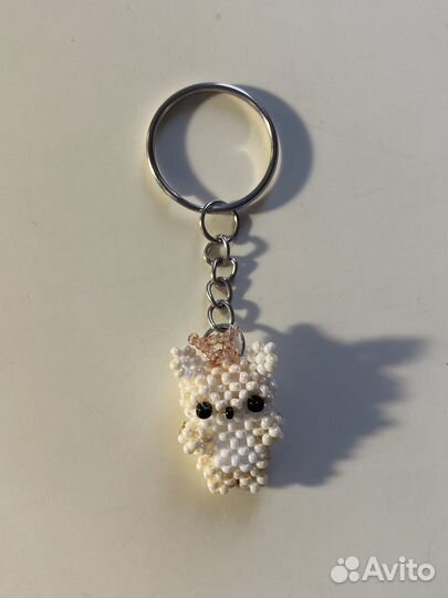 Брелок из бисера