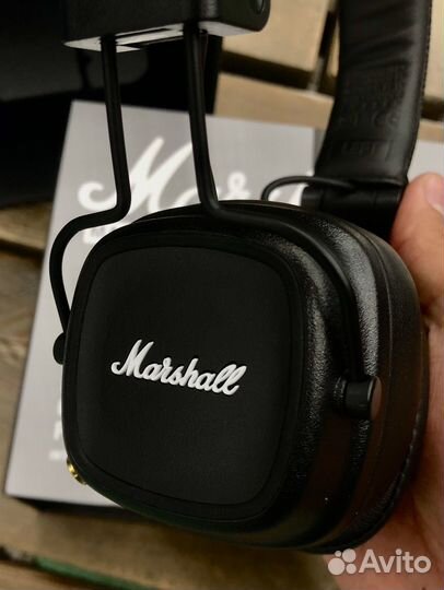 Беспроводные наушники Marshall major 4