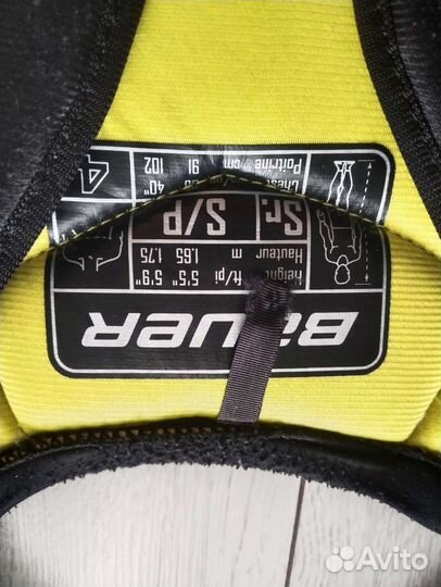 Нагрудник хоккейный bauer supreme