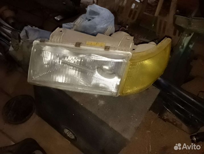 Фара левая ваз 2110