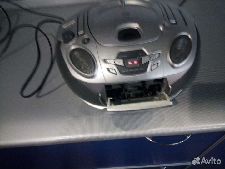 Магнитофон