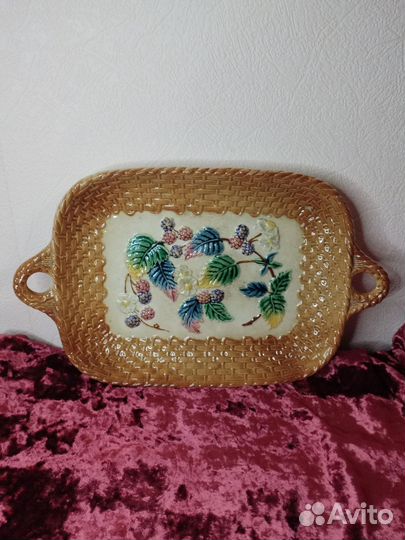 Поднос Ежевика Кузнецов