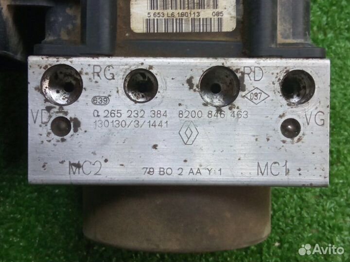 Блок abs (насос) Renault Duster K4MA690 2013