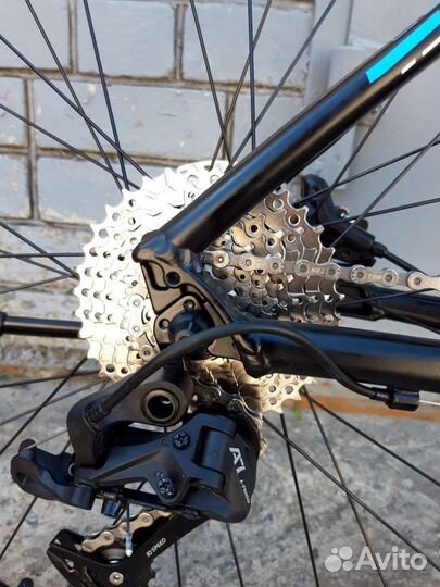 Новый велосипед(бесшовная рама,гидравлика,кассета)