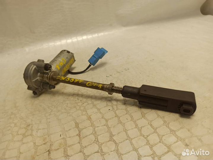 Моторчик сиденья Опель