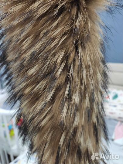 Меховой воротник енот