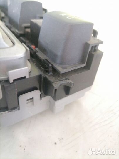 Блок управления климатом Honda Jazz