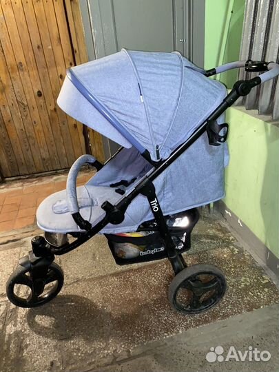 Прогулочная коляска