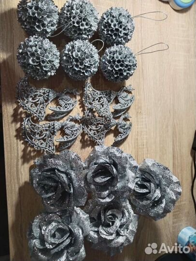 Новогодние игрушки