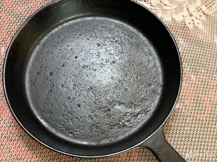 Сковорода чугунная с ручкой СССР