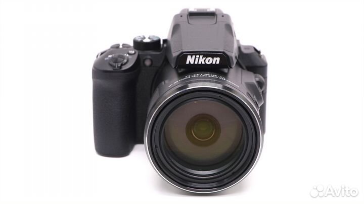 Nikon Coolpix P950 в упаковке
