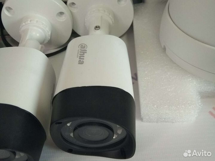 Комплект видеонаблюдения 4\1Мп Dahua 13 камер