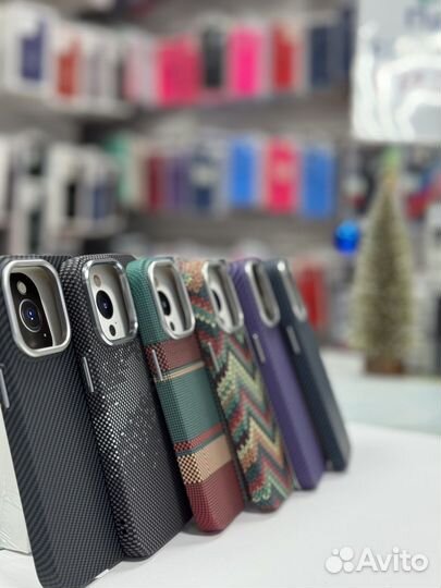 Карбоновый чехол-накладка Luxo на iPhone 14pro