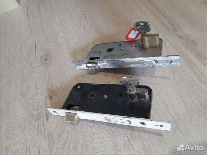 Дверной замок