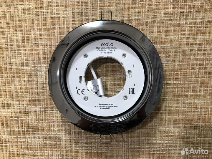 Светильник потолочный