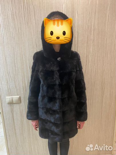 Шуба норковая с капюшоном 42 44