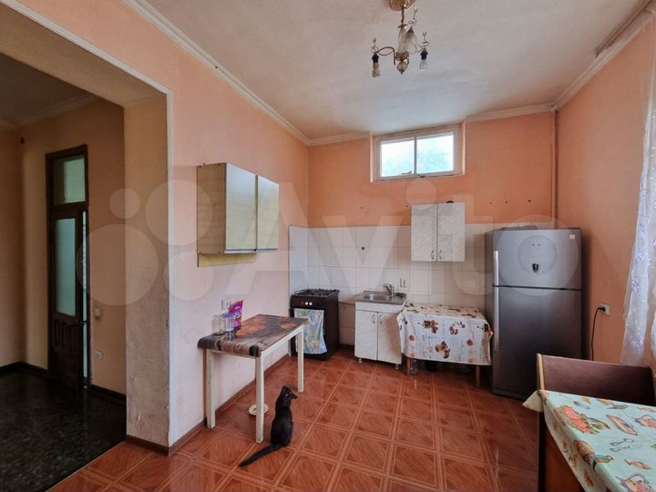 Дом 196 м² на участке 4 сот.