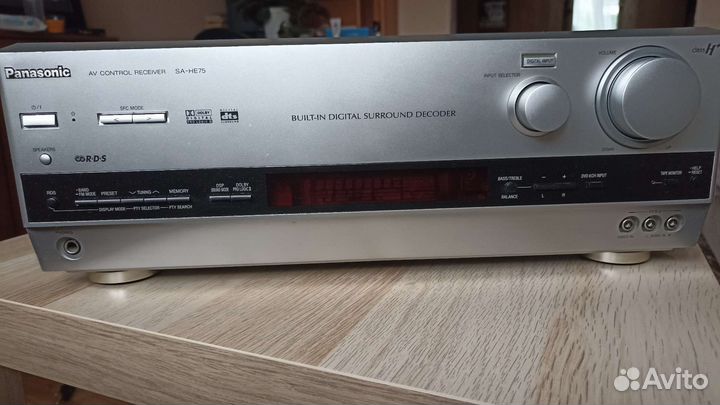 Av ресивер Panasonic SA-HE 75