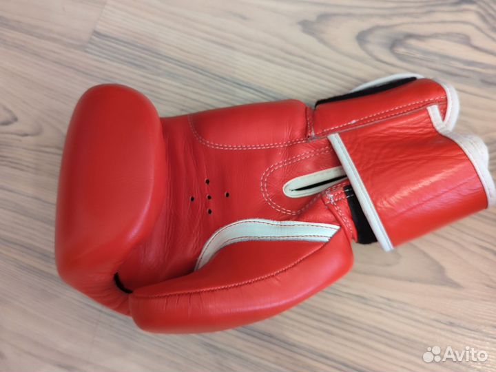 Спортивный инвентарь для тайского бокса