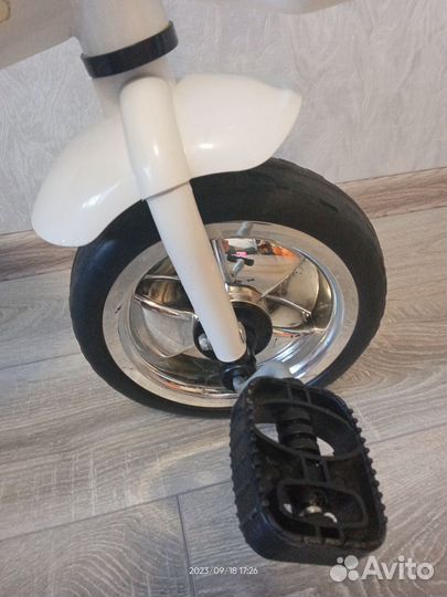 Детский 3х колесный велосипед