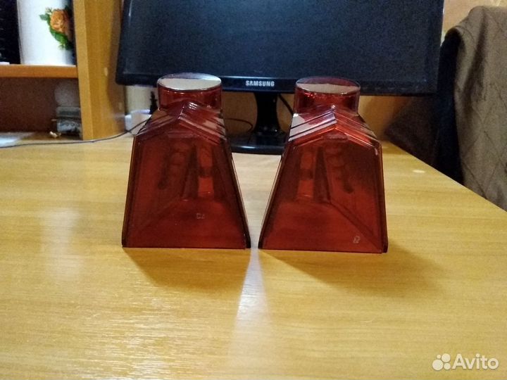 Волга газ-21 Стекла задних фонарей