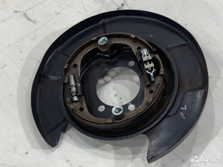 Пыльник тормозного диска Nissan Murano Z52