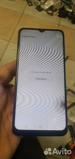 Экран Самсунг А12 в рамке