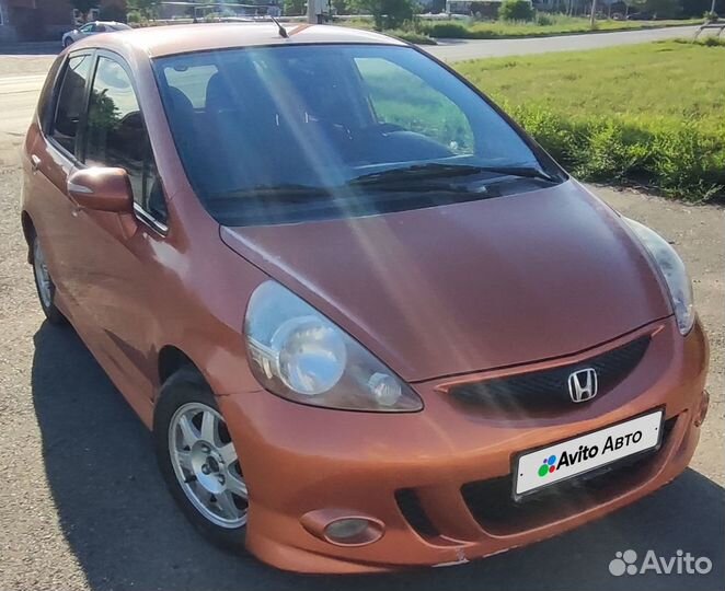 Honda Jazz 1.3 CVT, 2007, 200 800 км