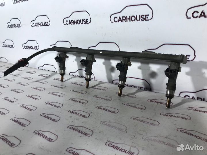 Рампа топливная Mitsubishi Outlander XL 2.4 4B12