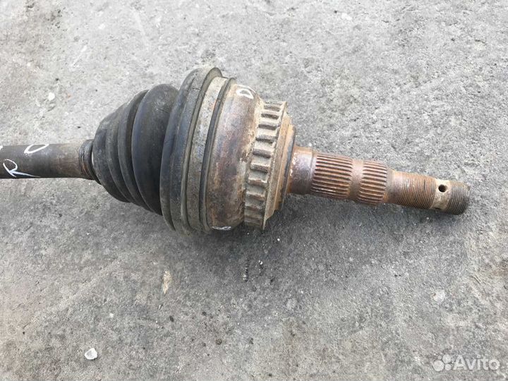 Привод правый Opel Vectra B 1.8 АКПП X18XE