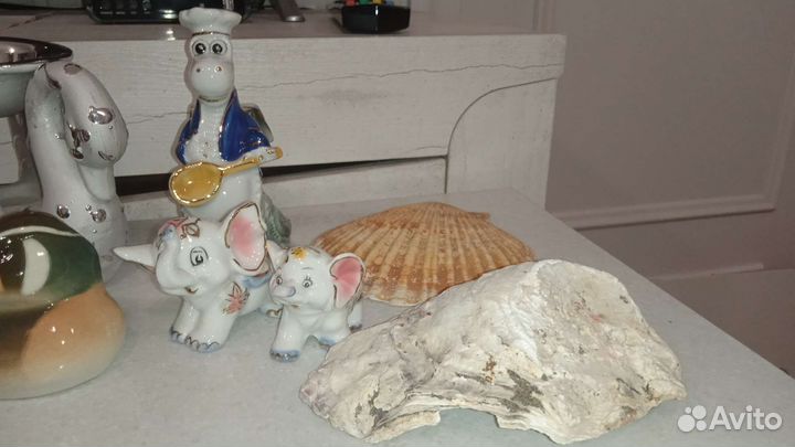 Фарфоровые статуэтки СССР и ракушки