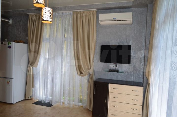 2-к. квартира, 68 м², 2/6 эт.