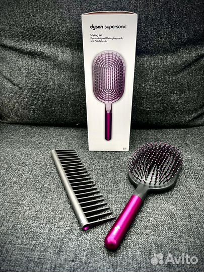 Расческа-выпрямитель Dyson