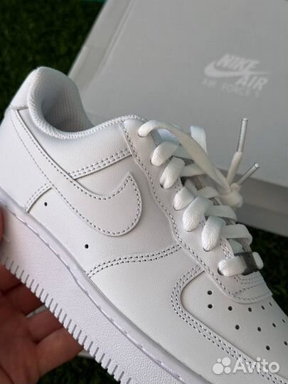 Nike Air Force 1