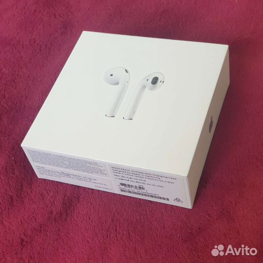 Коробка от iPhone 7 plus gold 128