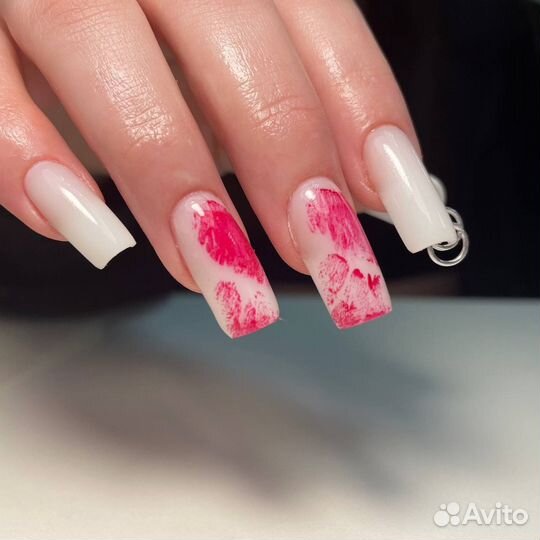 Наращивание ногтей