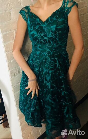 Платье вечернеее S
