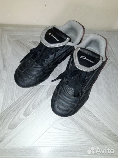 Бутсы Demix 32размер