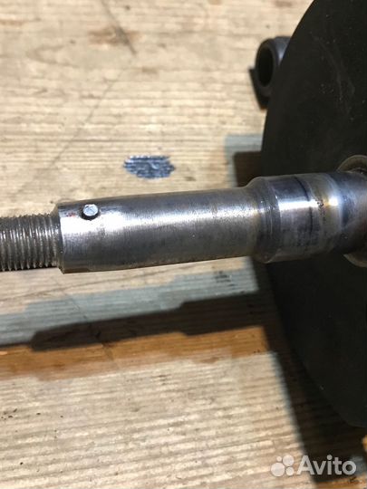 Коленвал Паннония Т5